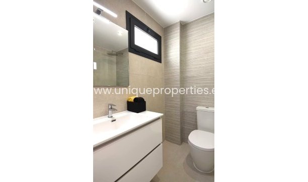 Resale - Apartment -
Orihuela Costa - Villamartin