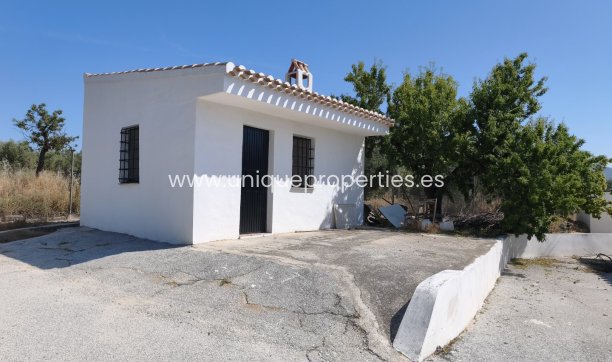 Resale - Villa -
Huescar