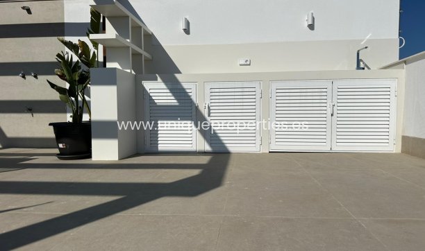 Resale - House -
San Javier - Santiago de la Ribera