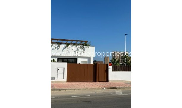 Resale - House -
San Javier - Santiago de la Ribera