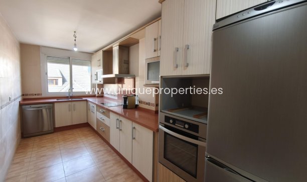 Revente - Apartment -
Albox