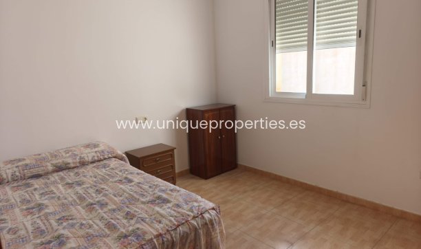 Revente - Apartment -
Albox