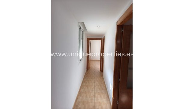 Revente - Apartment -
Albox