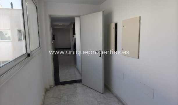 Revente - Apartment -
Albox