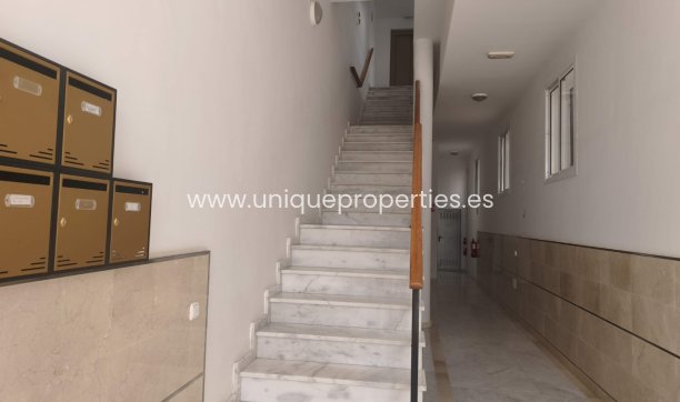 Revente - Apartment -
Albox