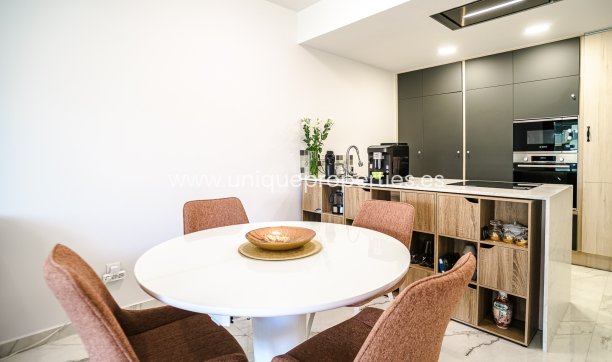 Revente - Apartment -
Torrevieja