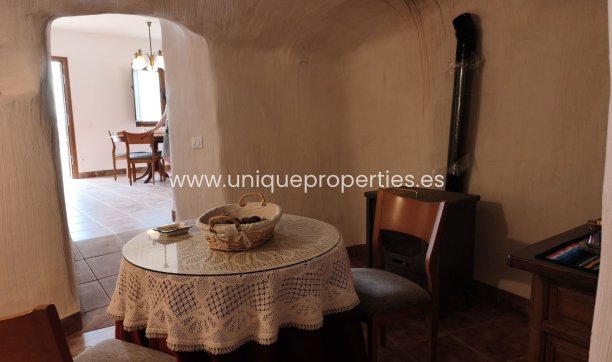 Resale - Cave House -
Huescar