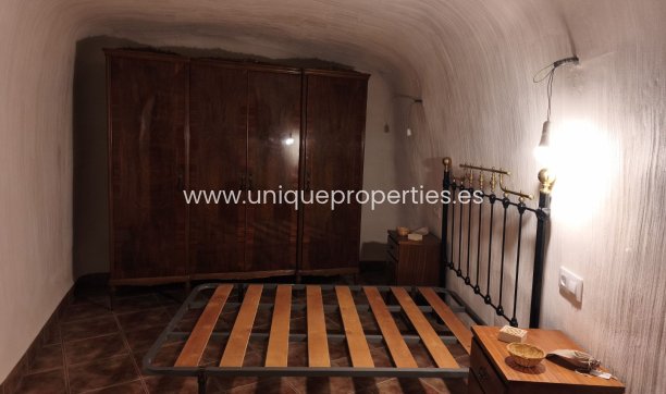 Resale - Cave House -
Huescar