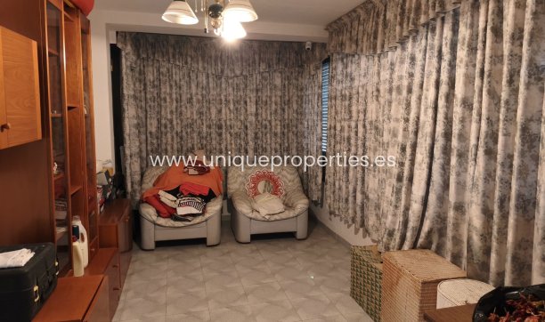 Resale - Villa -
Castril