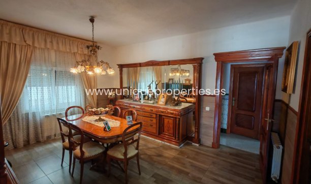 Resale - Village House -
Cantoria