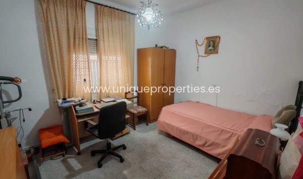 Resale - Village House -
Cantoria