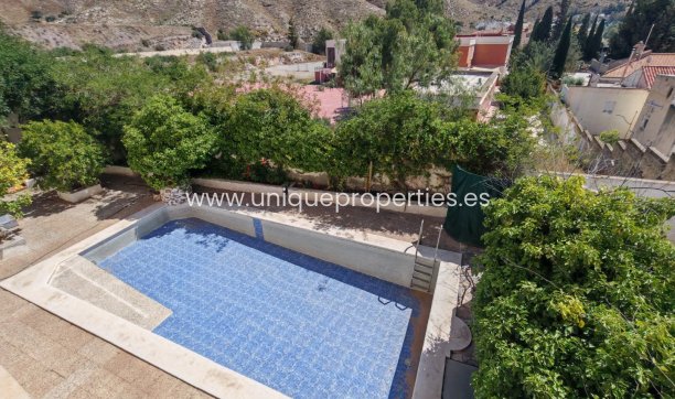 Resale - Village House -
Cantoria