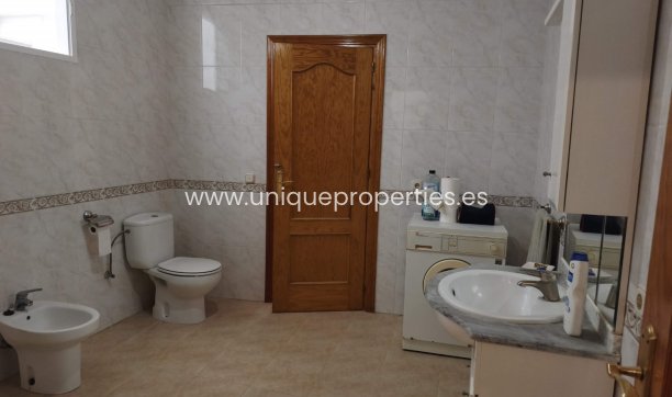 Herverkoop - Village House -
Olula del Rio
