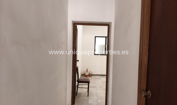 Herverkoop - Village House -
Olula del Rio
