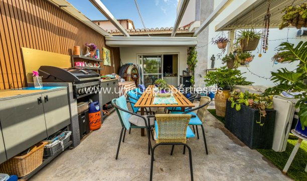 Resale - Villa -
Torrevieja - Torreta - Florida