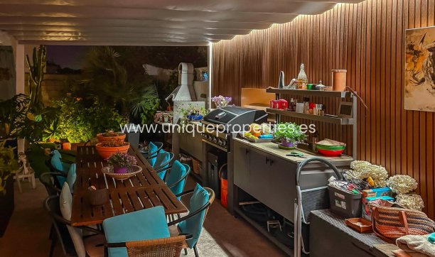 Resale - Villa -
Torrevieja - Torreta - Florida