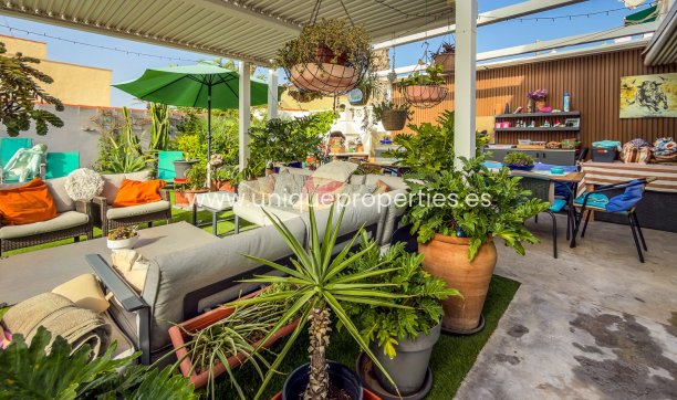 Resale - Villa -
Torrevieja - Torreta - Florida