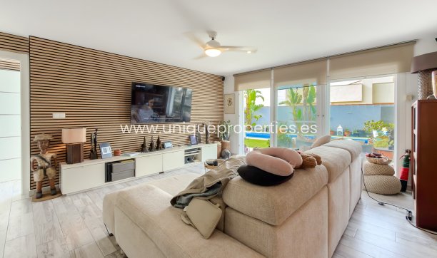 Resale - Villa -
Torrevieja - Torreta - Florida