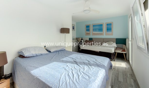 Resale - Villa -
Torrevieja - Torreta - Florida