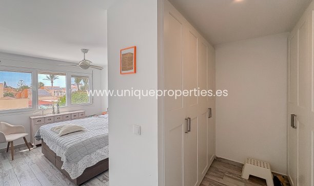 Resale - Villa -
Torrevieja - Torreta - Florida