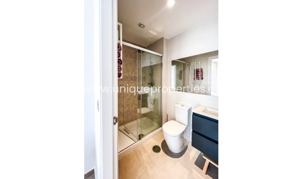 Resale - Apartment -
Santiago de la Ribera - zona san blas