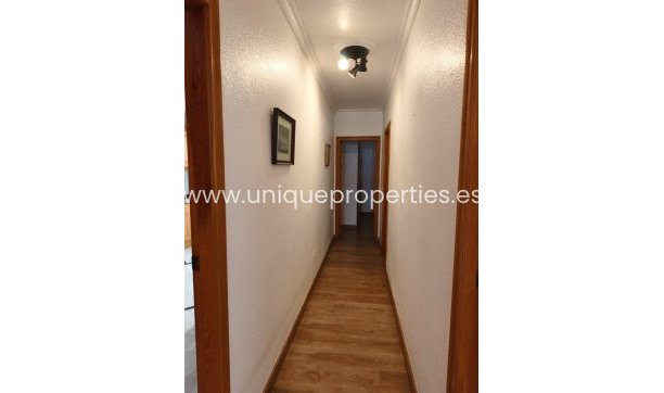 Resale - Villa -
Mojacár