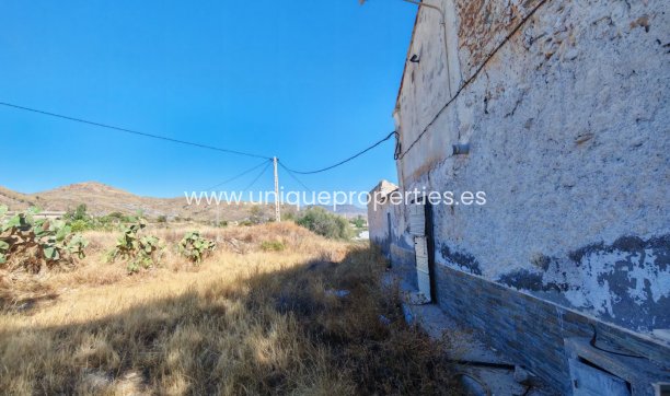 Resale - Cortijo -
Cantoria