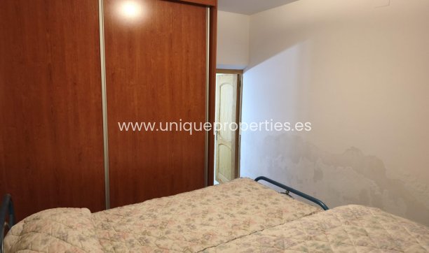 Resale - Village House -
Castril