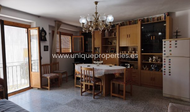 Resale - Village House -
Castril
