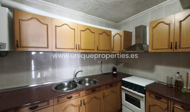 Resale - Village House -
Castril