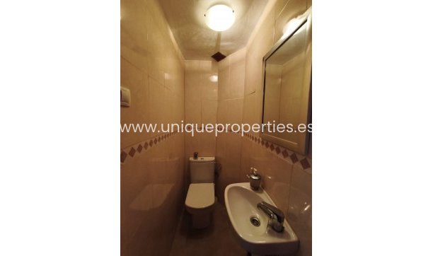 Resale - Village House -
Castril