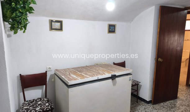 Revente - Cave House -
Margen de Abajo