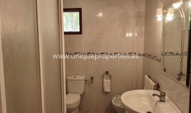 Revente - Cave House -
Margen de Abajo