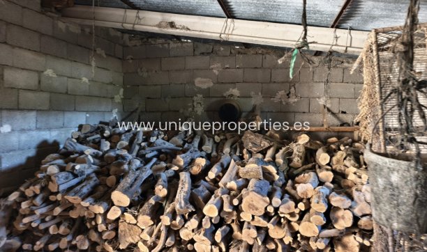 Revente - Cave House -
Margen de Abajo