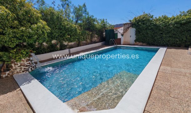 Resale - Village House -
Cantoria