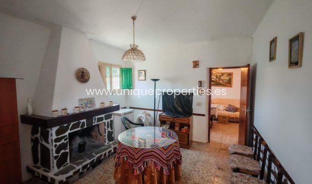 Reventa - Village House -
Partaloa