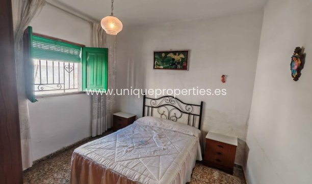 Reventa - Village House -
Partaloa