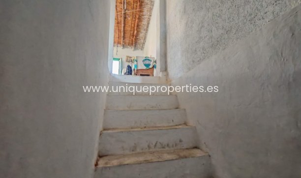 Reventa - Village House -
Partaloa