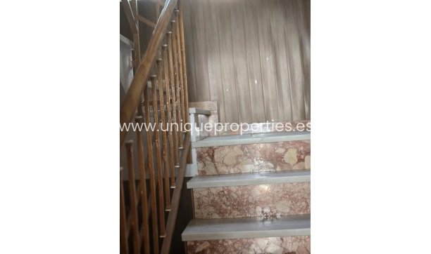 Revente - Village House -
Caniles