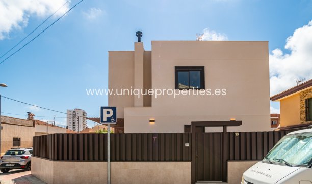 Resale - Villa -
San Javier - Santiago de la Ribera