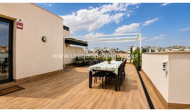Resale - Penthouse -
Orihuela Costa - Villamartin