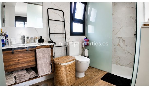 Resale - Penthouse -
Orihuela Costa - Villamartin