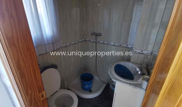 Resale - Cave House -
Caniles