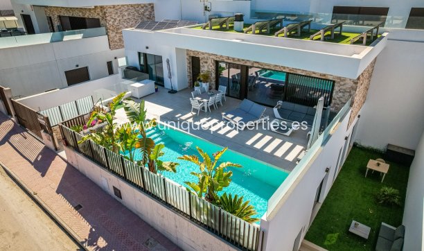 Revente - Villa -
ROJALES