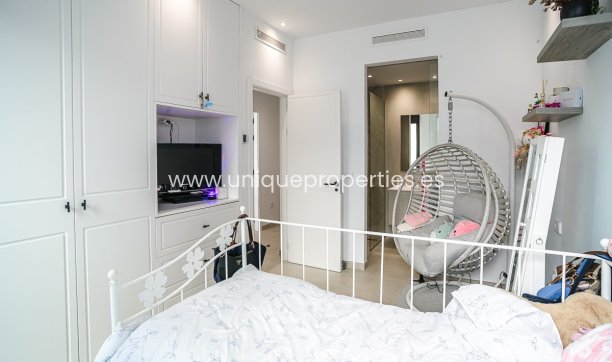 Revente - Villa -
ROJALES