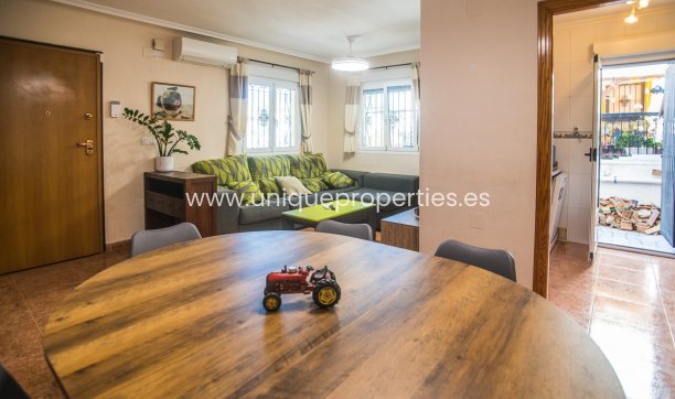 Resale - House -
VISTABELLA GOLF - Entre Naranjos