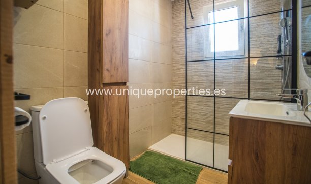 Resale - House -
VISTABELLA GOLF - Entre Naranjos