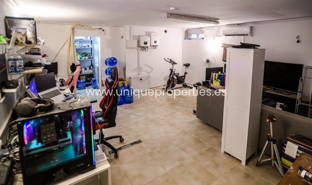Resale - House -
VISTABELLA GOLF - Entre Naranjos