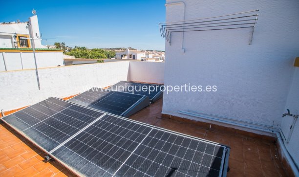 Resale - House -
VISTABELLA GOLF - Entre Naranjos