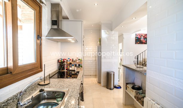 Resale - House -
Algorfa - ALGORFA